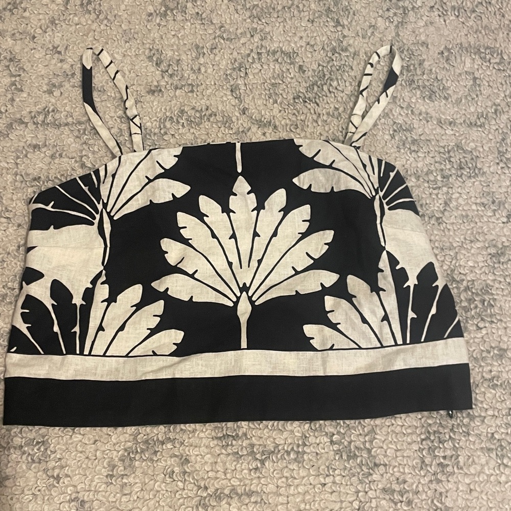 NWT Black & White Floral Crop Cami Top